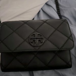 Tory Butch Chain Cross body purse